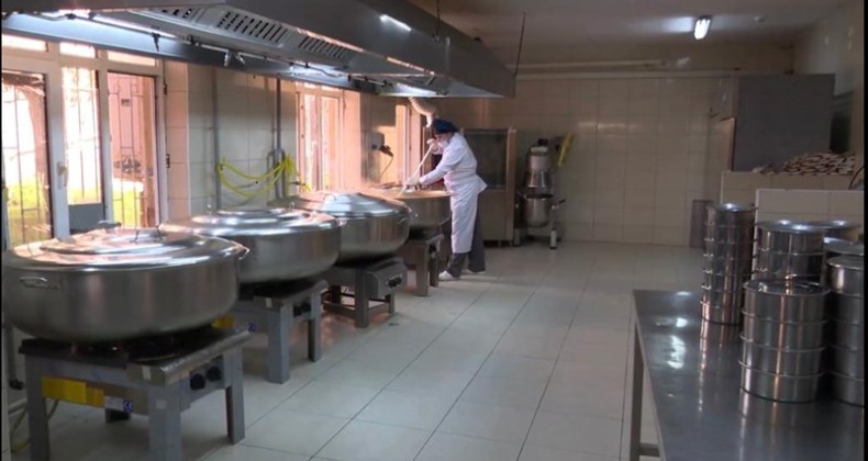 Altınordu’da Günlük 1.400 Kişiye Sıcak Yemek Dağıtıldı