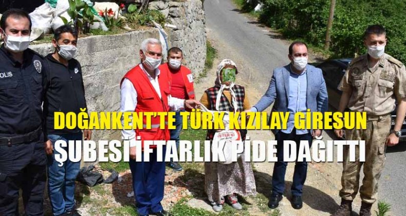Türk Kızılay Giresun Şubesi İftarlık Pide Dağıttı