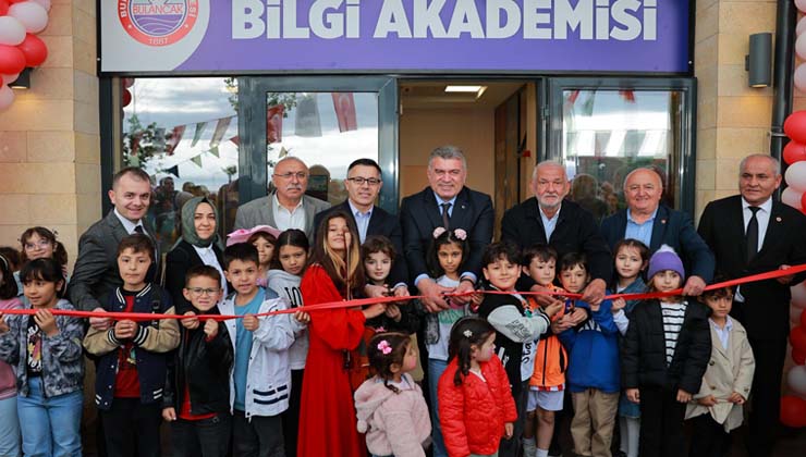 Bilgi Akademisi Hizmete Açıldı