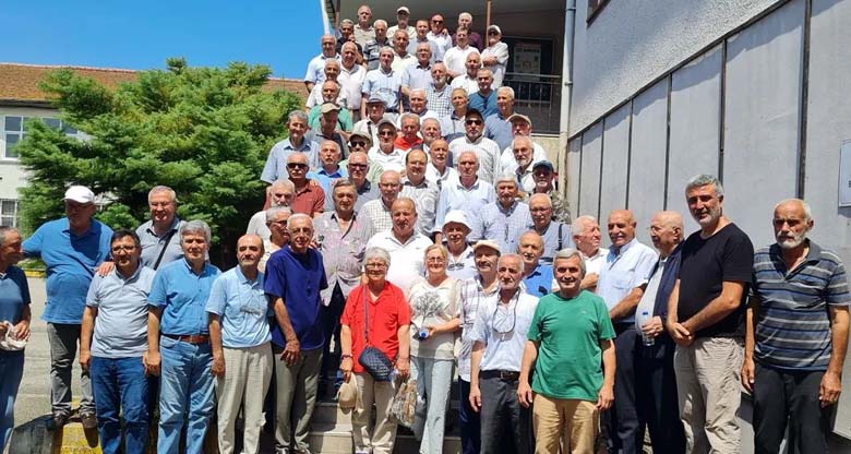 50 Yıl Önceki Giresun Eğitim Enstitüsü Mezunları Buluştu