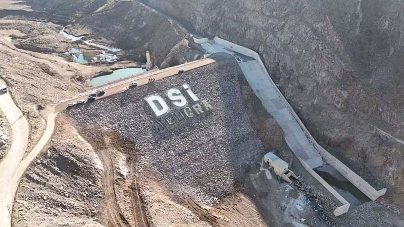 DSİ Açıkladı Gölet Duvarı Tamamlandı