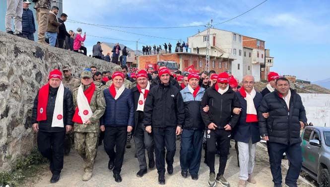 Harşit Savunması Şehitleri Anısına Yürüyüş Düzenlendi