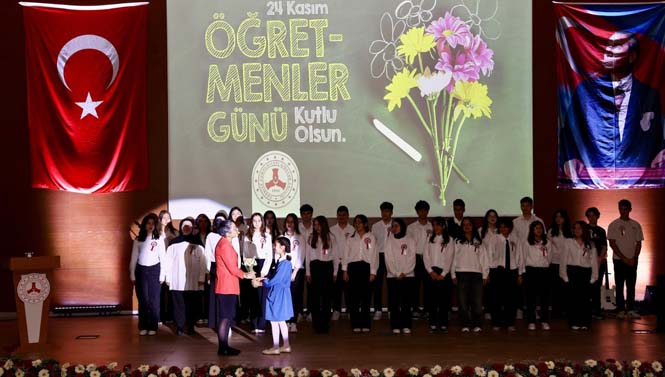 24 Kasım Öğretmenler Günü Giresun’da Coşkuyla Kutlandı