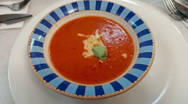 Közlenmiş Domates Çorbası