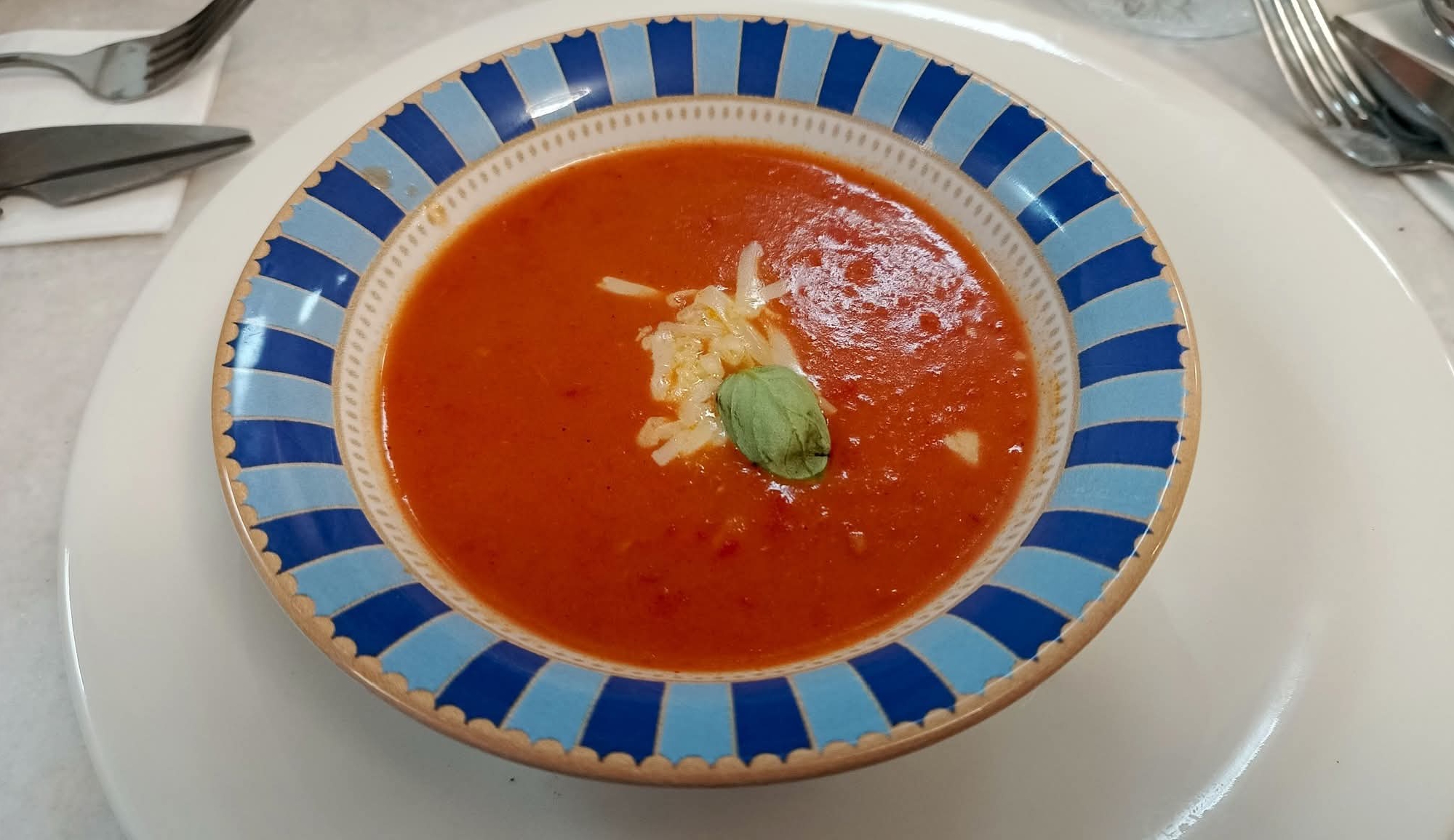 Közlenmiş Domates Çorbası