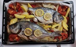 Fırında Sebzeli Çupra Tarifi