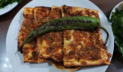 Lahmacun Tarifi